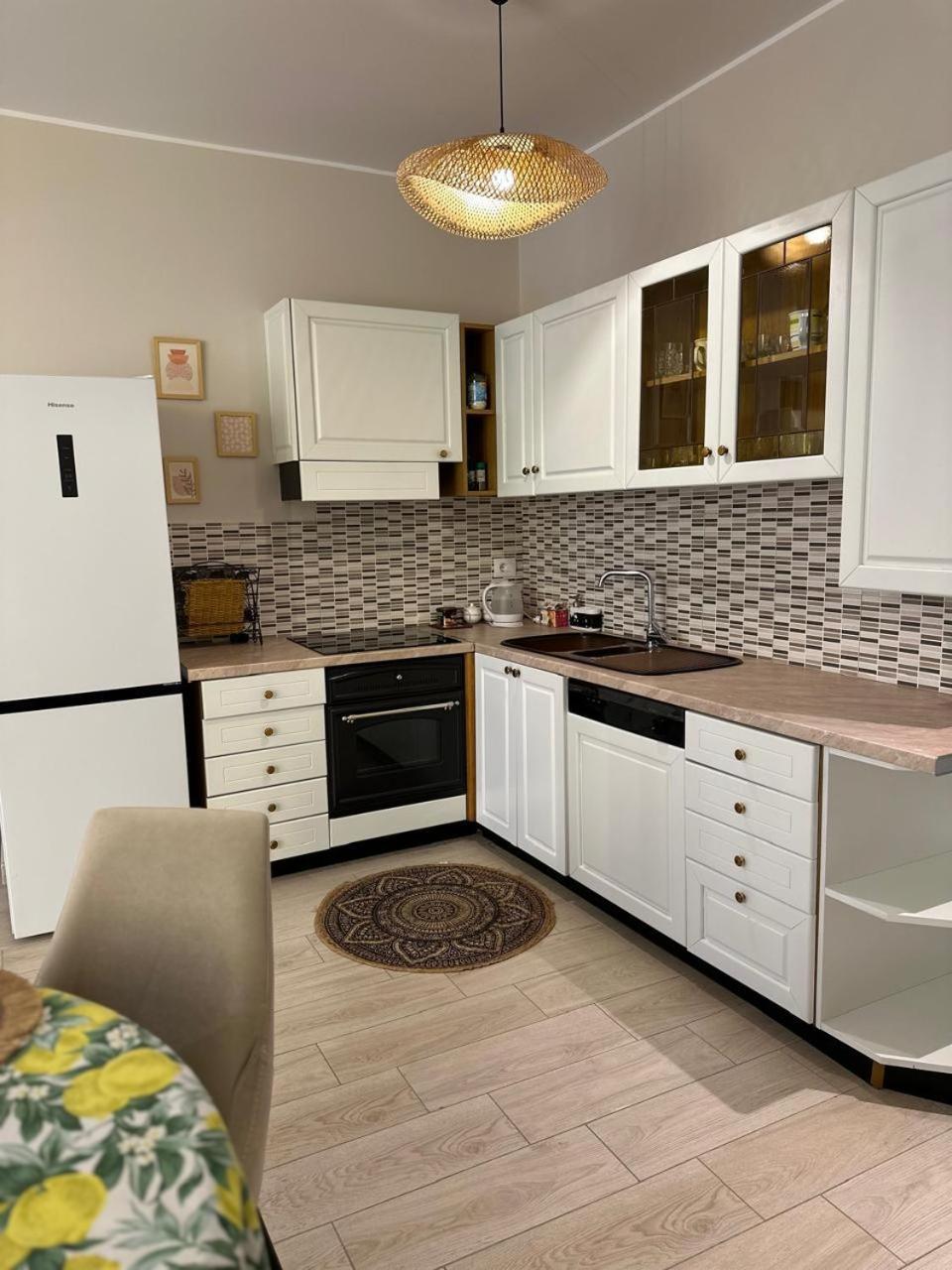 Lungomare Luxury Sea View Apartaments Avlonya Oda fotoğraf